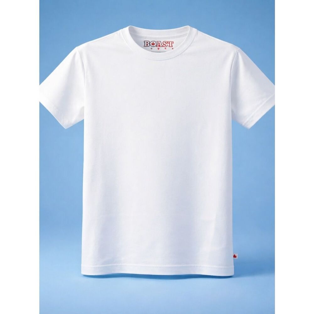 NWT BOAST Boys White Short Sleeve Dry Wicking Tee Shirt  - Size Medium